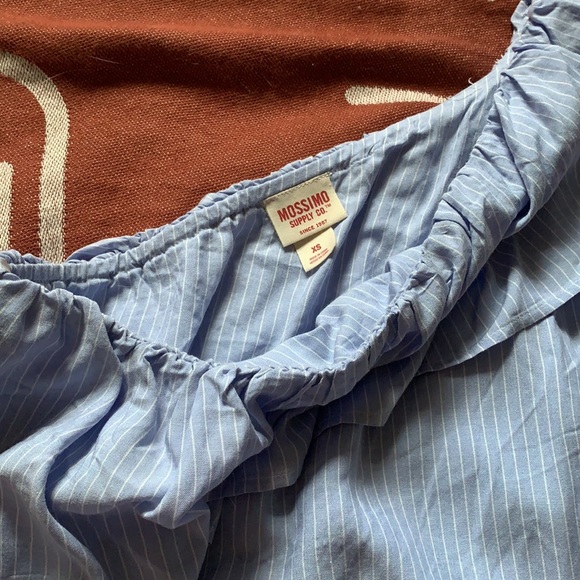 Mossimo One Shoulder Light Blue Pinstripe Top - Picture 3 of 4